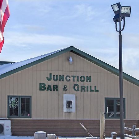 Junction Inn Suites & Conference Center Babbitt Exterior foto